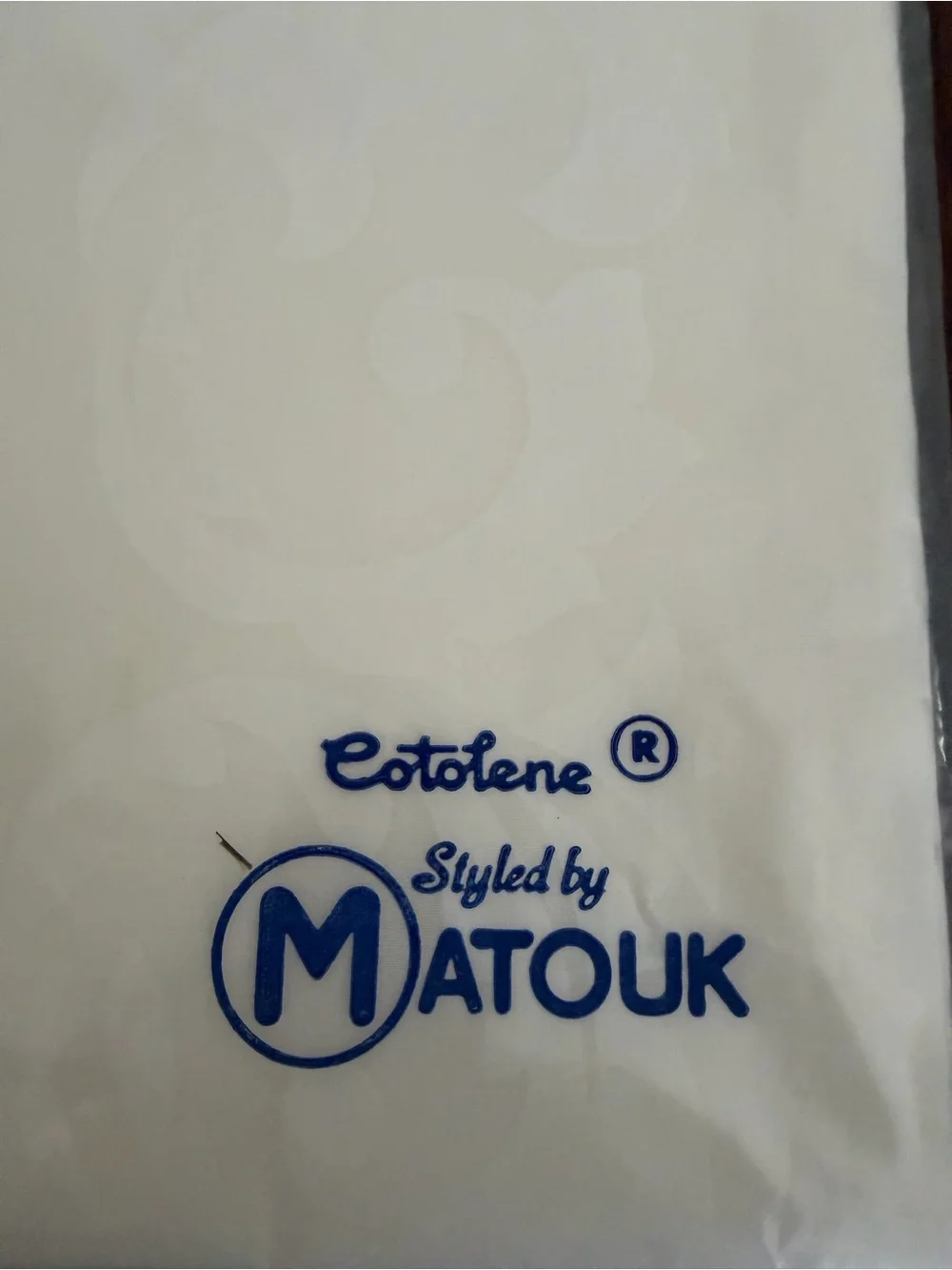 Matouk elegant cream